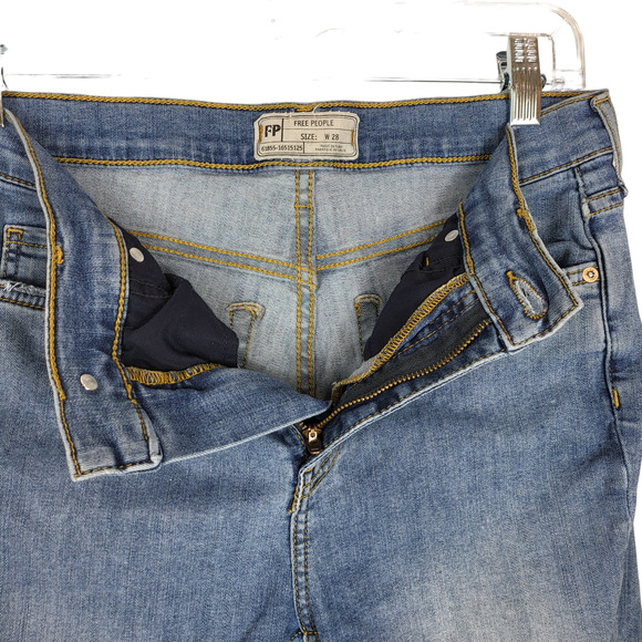 Free People Distressed High Rise Bermuda Shorts Size 28 # 645 - Picture 7 of 9